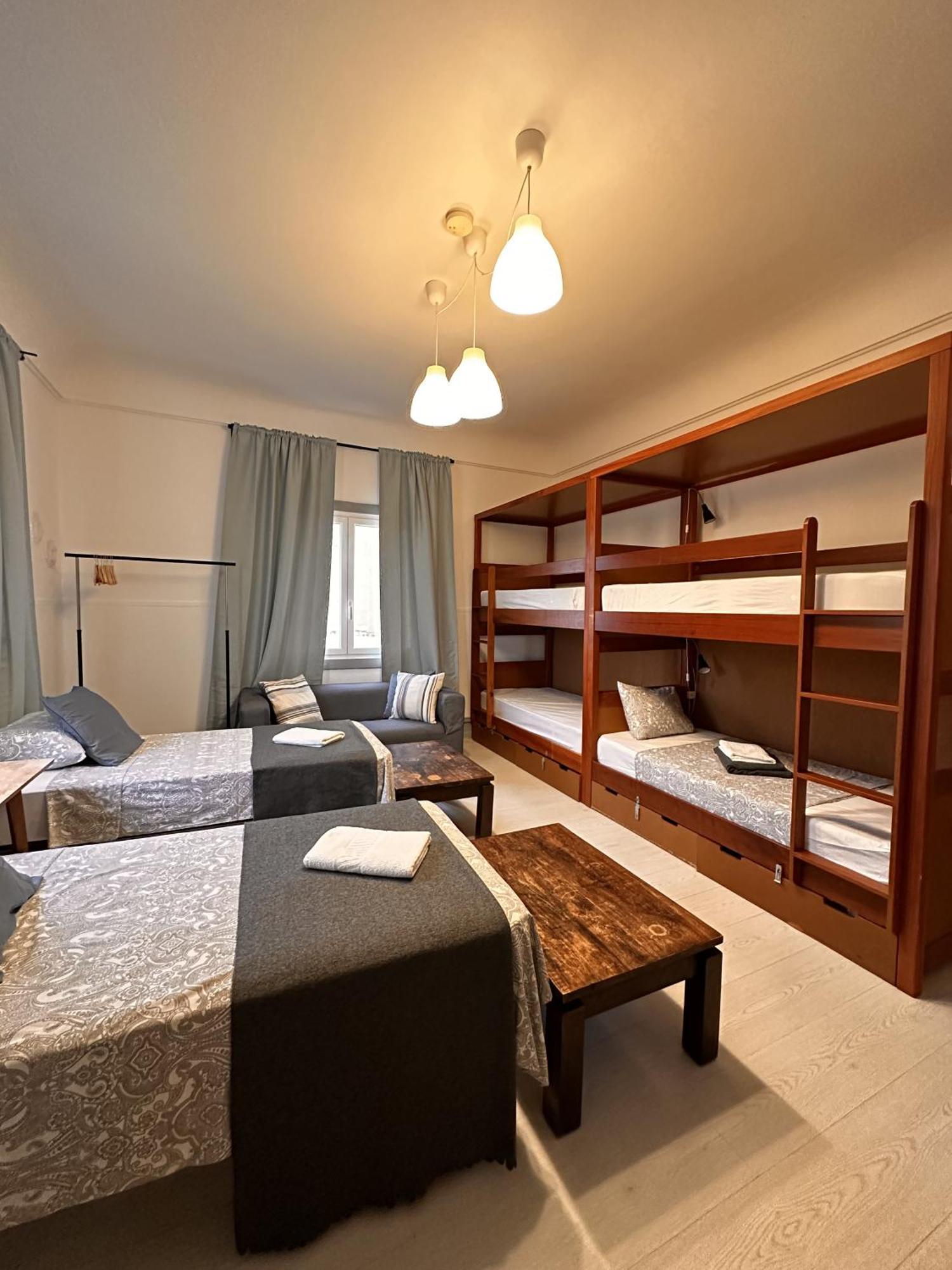 Ey Lisbon Guesthouse Εξωτερικό φωτογραφία