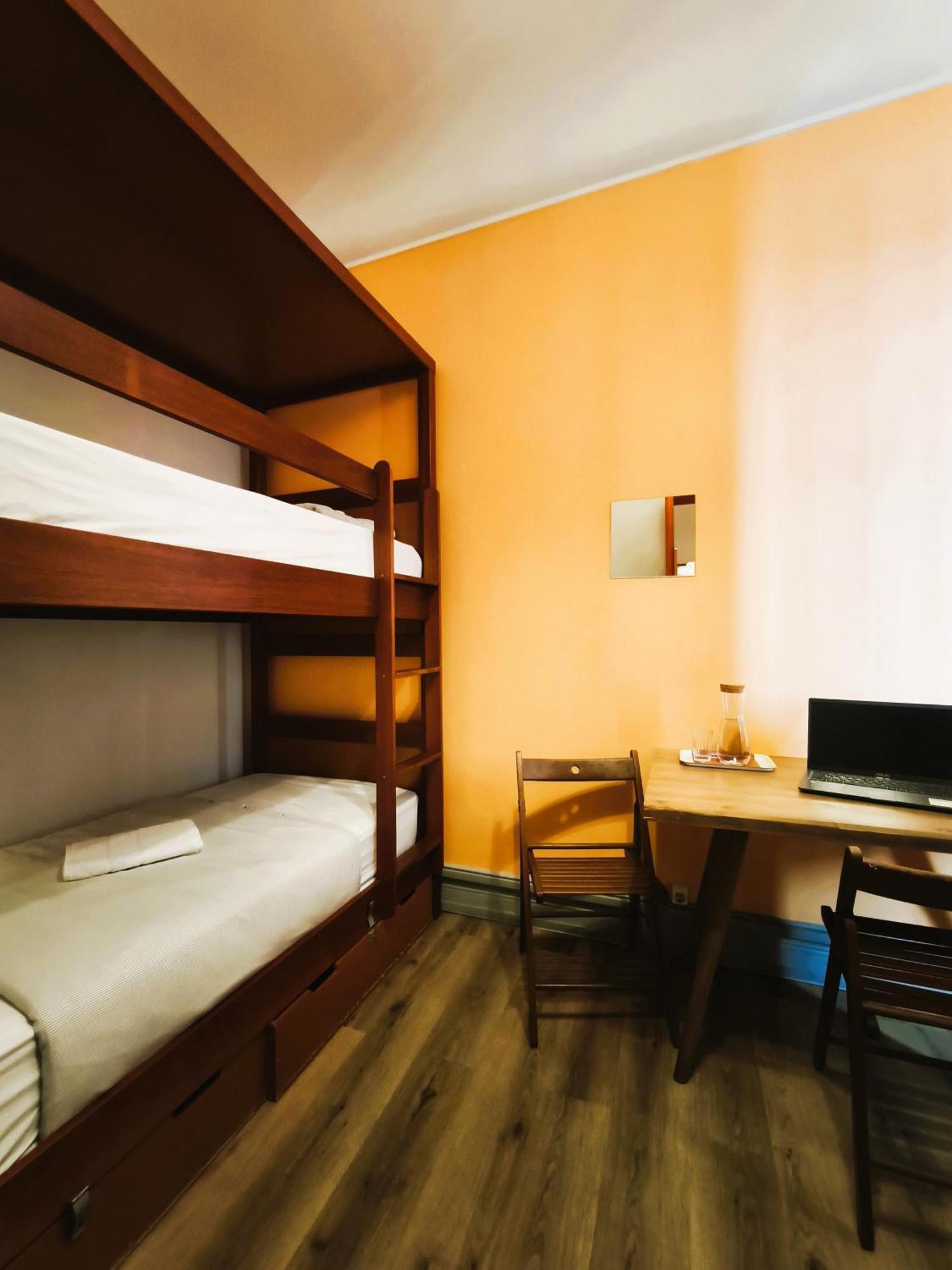Ey Lisbon Guesthouse Εξωτερικό φωτογραφία